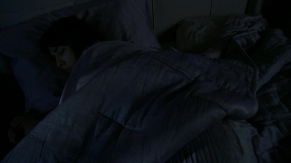 Pretty_Little_Liars_S07E13_WEB-DL_720p_DUAL_WWW_COMANDOTORRENTS_COM_0077.jpg