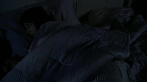 Pretty_Little_Liars_S07E13_WEB-DL_720p_DUAL_WWW_COMANDOTORRENTS_COM_0080.jpg