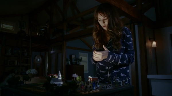Pretty_Little_Liars_S07E13_WEB-DL_720p_DUAL_WWW_COMANDOTORRENTS_COM_0083.jpg