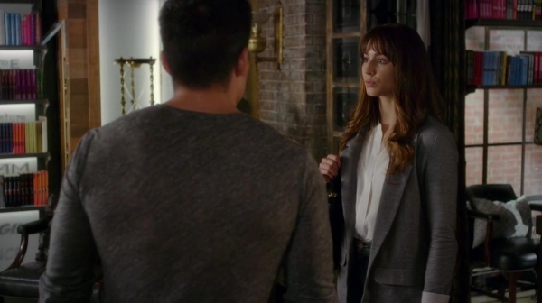 Pretty_Little_Liars_S07E13_WEB-DL_720p_DUAL_WWW_COMANDOTORRENTS_COM_0339.jpg