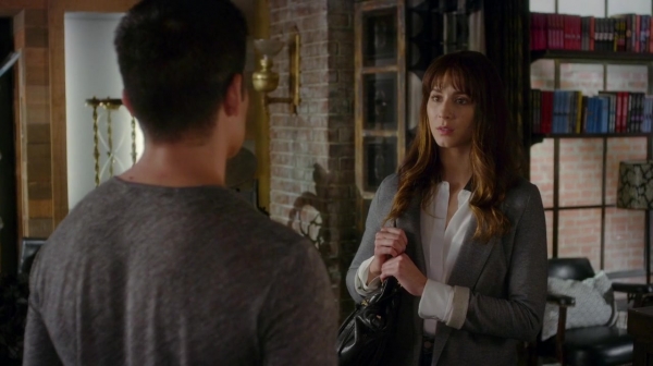 Pretty_Little_Liars_S07E13_WEB-DL_720p_DUAL_WWW_COMANDOTORRENTS_COM_0362.jpg