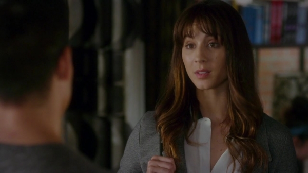 Pretty_Little_Liars_S07E13_WEB-DL_720p_DUAL_WWW_COMANDOTORRENTS_COM_0375.jpg