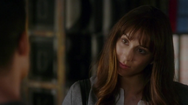 Pretty_Little_Liars_S07E13_WEB-DL_720p_DUAL_WWW_COMANDOTORRENTS_COM_0385.jpg