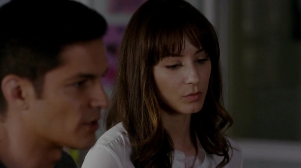 Pretty_Little_Liars_S07E13_WEB-DL_720p_DUAL_WWW_COMANDOTORRENTS_COM_1157.jpg