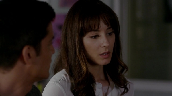 Pretty_Little_Liars_S07E13_WEB-DL_720p_DUAL_WWW_COMANDOTORRENTS_COM_1160.jpg