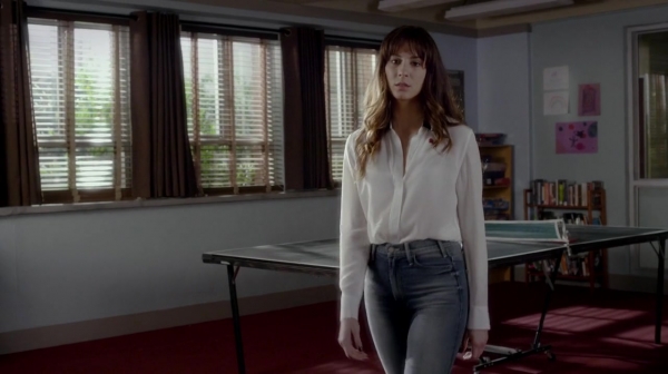 Pretty_Little_Liars_S07E13_WEB-DL_720p_DUAL_WWW_COMANDOTORRENTS_COM_1189.jpg