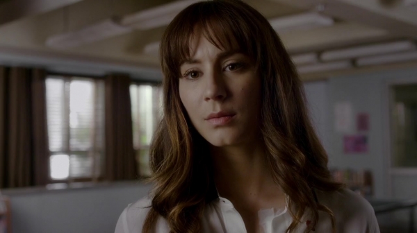Pretty_Little_Liars_S07E13_WEB-DL_720p_DUAL_WWW_COMANDOTORRENTS_COM_1197.jpg