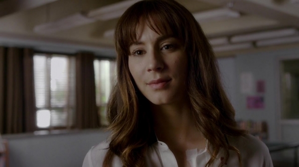 Pretty_Little_Liars_S07E13_WEB-DL_720p_DUAL_WWW_COMANDOTORRENTS_COM_1199.jpg