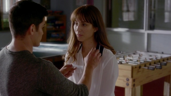Pretty_Little_Liars_S07E13_WEB-DL_720p_DUAL_WWW_COMANDOTORRENTS_COM_1564.jpg