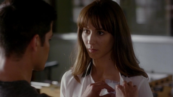 Pretty_Little_Liars_S07E13_WEB-DL_720p_DUAL_WWW_COMANDOTORRENTS_COM_1591.jpg
