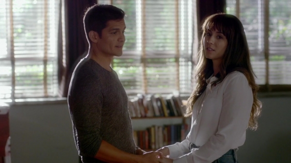 Pretty_Little_Liars_S07E13_WEB-DL_720p_DUAL_WWW_COMANDOTORRENTS_COM_1625.jpg