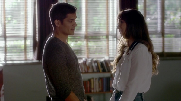 Pretty_Little_Liars_S07E13_WEB-DL_720p_DUAL_WWW_COMANDOTORRENTS_COM_1627.jpg