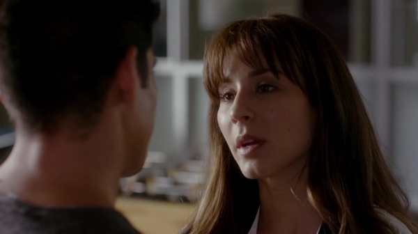 Pretty_Little_Liars_S07E13_WEB-DL_720p_DUAL_WWW_COMANDOTORRENTS_COM_1643.jpg