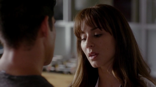 Pretty_Little_Liars_S07E13_WEB-DL_720p_DUAL_WWW_COMANDOTORRENTS_COM_1646.jpg