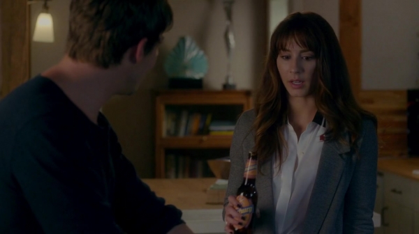 Pretty_Little_Liars_S07E13_WEB-DL_720p_DUAL_WWW_COMANDOTORRENTS_COM_1904.jpg