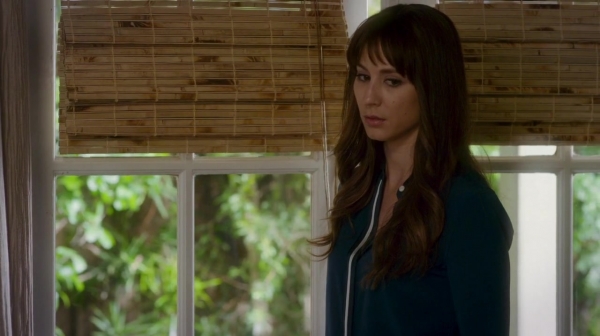 Pretty_Little_Liars_S07E14_WEB-DL_720p_DUAL_WWW_COMANDOTORRENTS_COM_0426.jpg