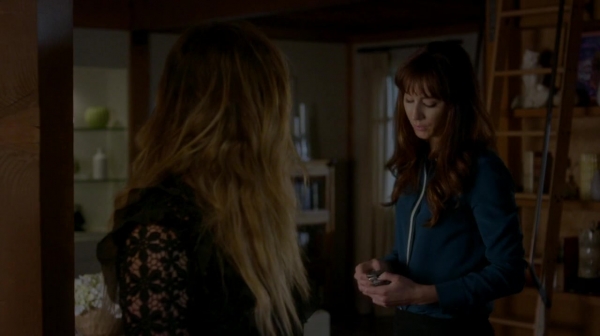 Pretty_Little_Liars_S07E14_WEB-DL_720p_DUAL_WWW_COMANDOTORRENTS_COM_0879.jpg