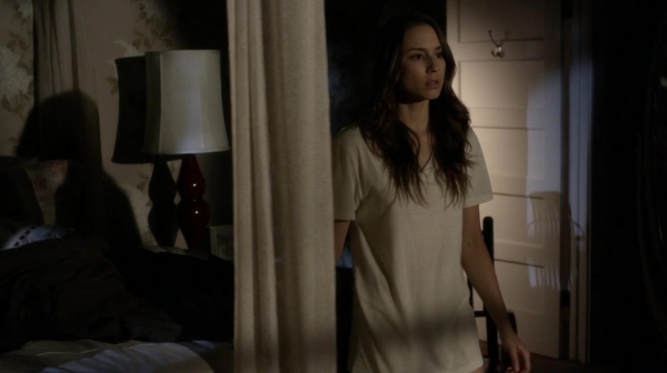 Pretty_Little_Liars_S07E14_WEB-DL_720p_DUAL_WWW_COMANDOTORRENTS_COM_2100.jpg