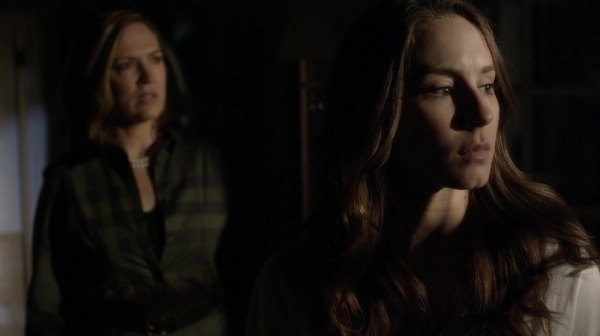 Pretty_Little_Liars_S07E14_WEB-DL_720p_DUAL_WWW_COMANDOTORRENTS_COM_2115.jpg