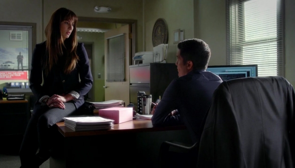Pretty_Little_Liars_S07E15_WEB-DL_720p_DUAL_WWW_COMANDOTORRENTS_COM_0340.jpg