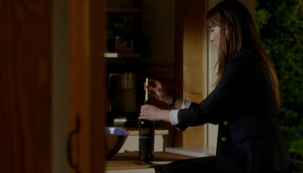 Pretty_Little_Liars_S07E15_WEB-DL_720p_DUAL_WWW_COMANDOTORRENTS_COM_0900.jpg