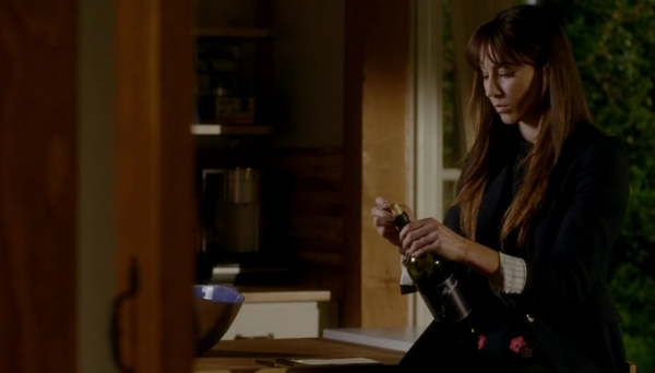 Pretty_Little_Liars_S07E15_WEB-DL_720p_DUAL_WWW_COMANDOTORRENTS_COM_0902.jpg