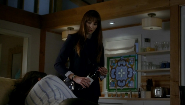 Pretty_Little_Liars_S07E15_WEB-DL_720p_DUAL_WWW_COMANDOTORRENTS_COM_0967.jpg