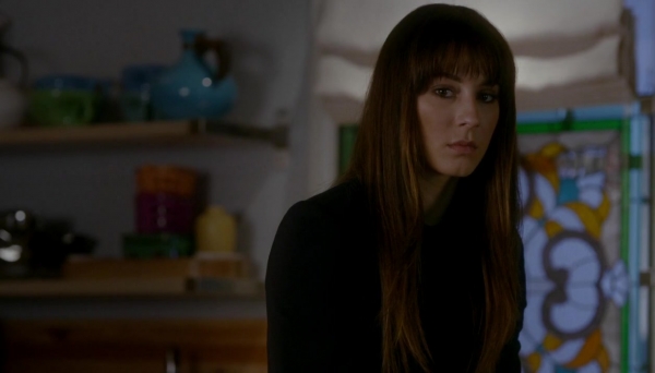 Pretty_Little_Liars_S07E15_WEB-DL_720p_DUAL_WWW_COMANDOTORRENTS_COM_1031.jpg