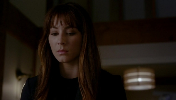 Pretty_Little_Liars_S07E15_WEB-DL_720p_DUAL_WWW_COMANDOTORRENTS_COM_1046.jpg