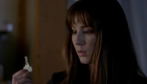 Pretty_Little_Liars_S07E15_WEB-DL_720p_DUAL_WWW_COMANDOTORRENTS_COM_1199.jpg