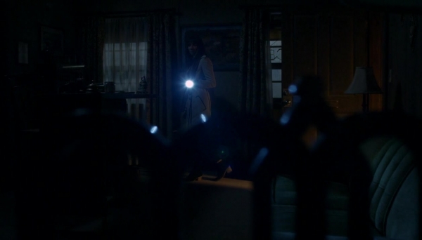 Pretty_Little_Liars_S07E15_WEB-DL_720p_DUAL_WWW_COMANDOTORRENTS_COM_1555.jpg