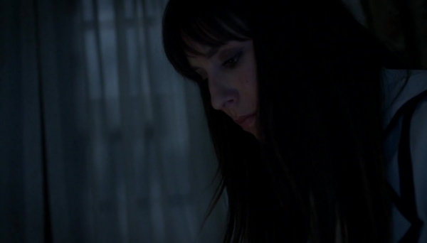 Pretty_Little_Liars_S07E15_WEB-DL_720p_DUAL_WWW_COMANDOTORRENTS_COM_1741.jpg