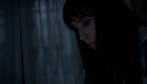 Pretty_Little_Liars_S07E15_WEB-DL_720p_DUAL_WWW_COMANDOTORRENTS_COM_1743.jpg