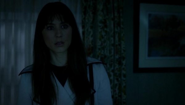 Pretty_Little_Liars_S07E15_WEB-DL_720p_DUAL_WWW_COMANDOTORRENTS_COM_1811.jpg