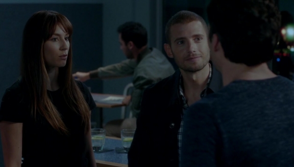Pretty_Little_Liars_S07E15_WEB-DL_720p_DUAL_WWW_COMANDOTORRENTS_COM_2176.jpg