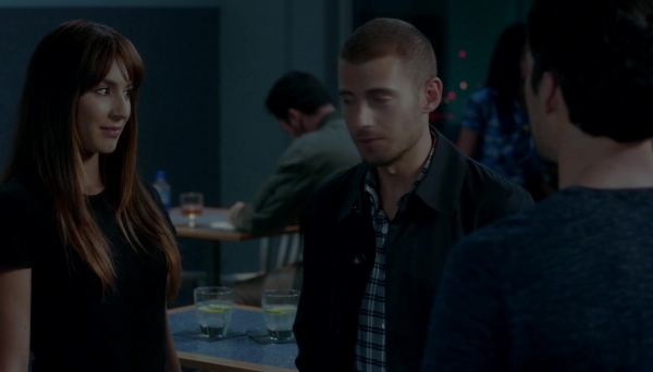 Pretty_Little_Liars_S07E15_WEB-DL_720p_DUAL_WWW_COMANDOTORRENTS_COM_2181.jpg