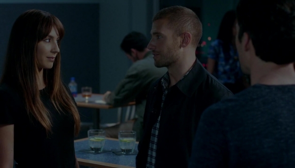 Pretty_Little_Liars_S07E15_WEB-DL_720p_DUAL_WWW_COMANDOTORRENTS_COM_2182.jpg