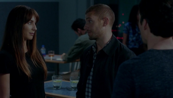 Pretty_Little_Liars_S07E15_WEB-DL_720p_DUAL_WWW_COMANDOTORRENTS_COM_2183.jpg