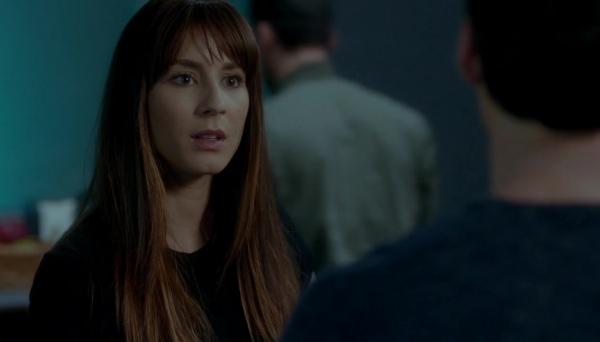 Pretty_Little_Liars_S07E15_WEB-DL_720p_DUAL_WWW_COMANDOTORRENTS_COM_2191.jpg
