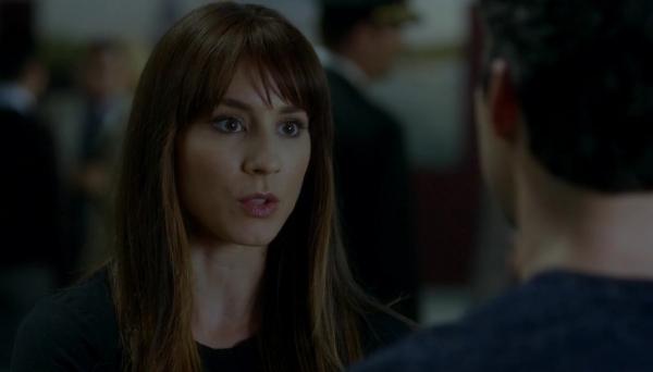 Pretty_Little_Liars_S07E15_WEB-DL_720p_DUAL_WWW_COMANDOTORRENTS_COM_2231.jpg