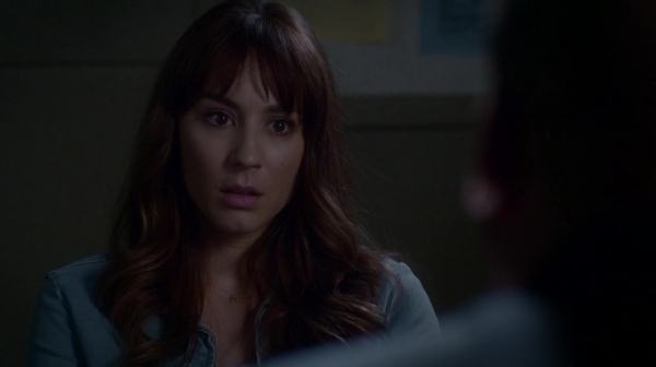 Pretty_Little_Liars_S07E16_WEB-DL_720p_DUAL_WWW_COMANDOTORRENTS_COM_0102.jpg