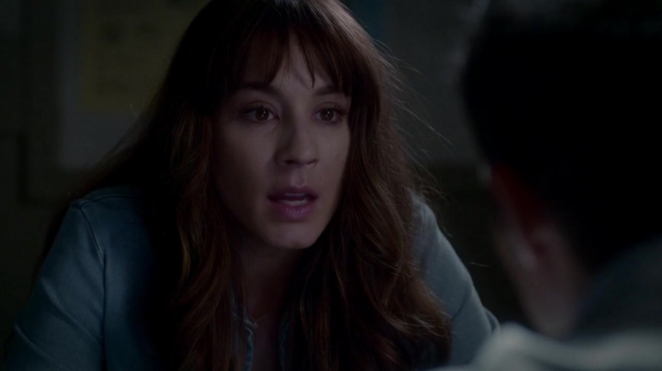 Pretty_Little_Liars_S07E16_WEB-DL_720p_DUAL_WWW_COMANDOTORRENTS_COM_0175.jpg