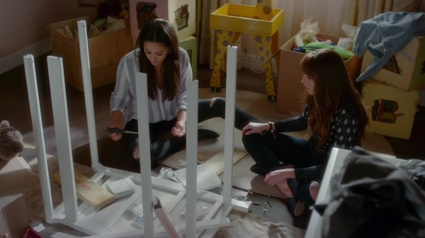 Pretty_Little_Liars_S07E16_WEB-DL_720p_DUAL_WWW_COMANDOTORRENTS_COM_0663.jpg