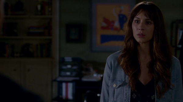 Pretty_Little_Liars_S07E16_WEB-DL_720p_DUAL_WWW_COMANDOTORRENTS_COM_0859.jpg