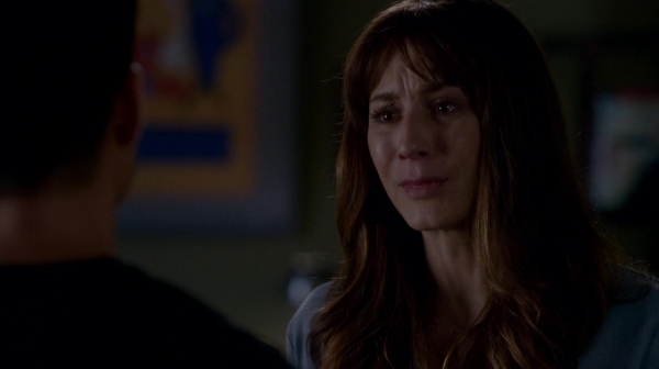 Pretty_Little_Liars_S07E16_WEB-DL_720p_DUAL_WWW_COMANDOTORRENTS_COM_0906.jpg