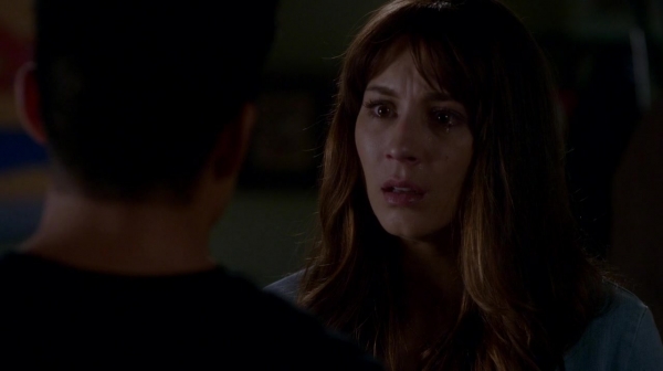 Pretty_Little_Liars_S07E16_WEB-DL_720p_DUAL_WWW_COMANDOTORRENTS_COM_0939.jpg