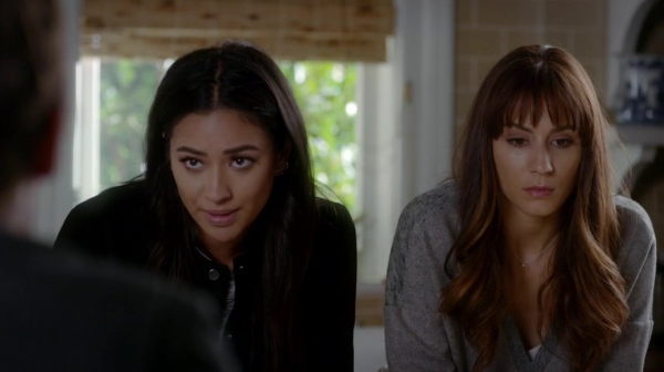 Pretty_Little_Liars_S07E16_WEB-DL_720p_DUAL_WWW_COMANDOTORRENTS_COM_1196.jpg