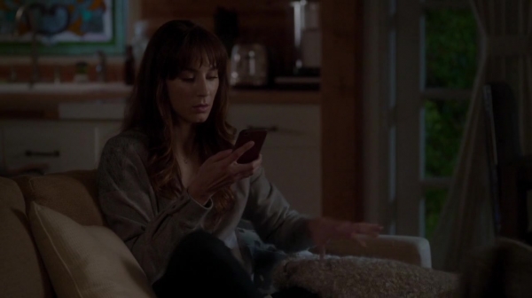 Pretty_Little_Liars_S07E16_WEB-DL_720p_DUAL_WWW_COMANDOTORRENTS_COM_1817.jpg