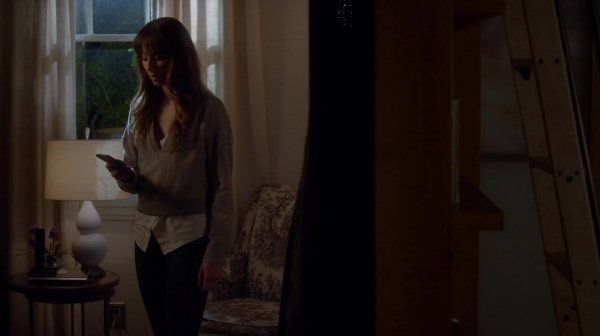Pretty_Little_Liars_S07E16_WEB-DL_720p_DUAL_WWW_COMANDOTORRENTS_COM_1855.jpg