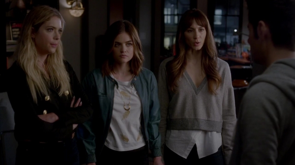 Pretty_Little_Liars_S07E16_WEB-DL_720p_DUAL_WWW_COMANDOTORRENTS_COM_1964.jpg